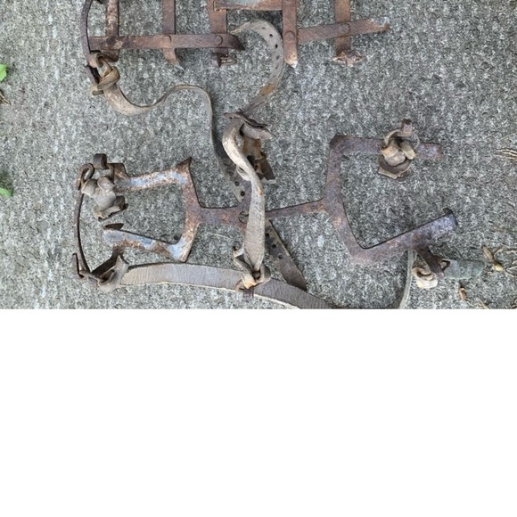 Vintage Pair Of Crampons Military Ice Cleats With Leather Strapping- Militaria - Picture 7 of 15